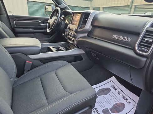 Used 2019 RAM 1500 Big Horn AWD/4WD image 19