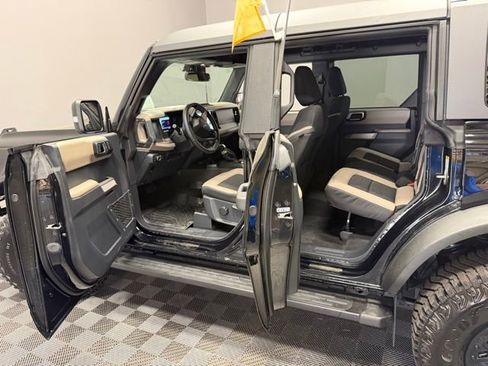 Used 2022 Ford Bronco Wildtrak AWD/4WD image 13