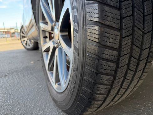 Used 2015 Ford Explorer XLT w/ Equipment Group 202A image 56