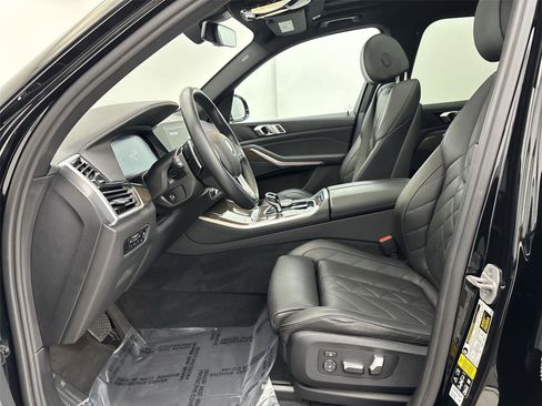 Used 2023 BMW X5 xDrive40i w/ Premium Package image 25