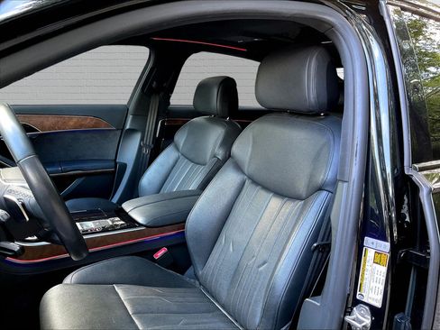 Used 2021 Audi A8 L 3.0T w/ Executive Plus Package AWD/4WD image 21