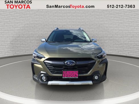 Used 2025 Subaru Outback Touring XT AWD/4WD image 2