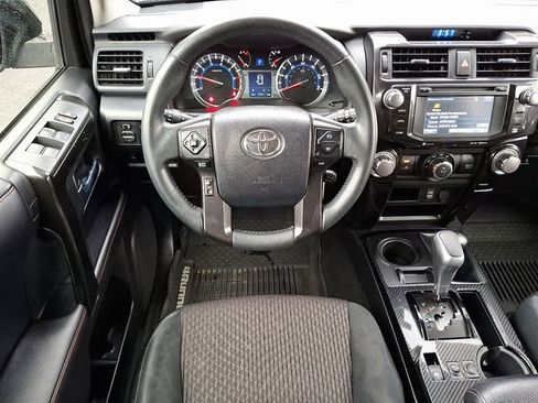 Certified 2018 Toyota 4Runner TRD Off-Road image 13