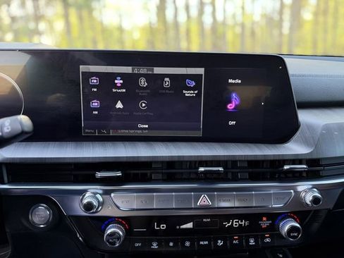 Used 2023 Kia Telluride SX image 19