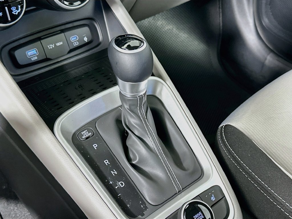 New 2026 Hyundai Venue SEL FWD image 14