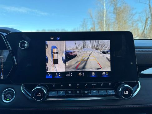 Certified 2023 Chevrolet Colorado Z71 w/ Z71 Convenience Package 2 image 32