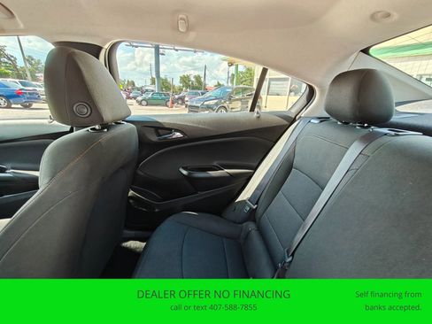 Used 2017 Chevrolet Cruze LS image 12