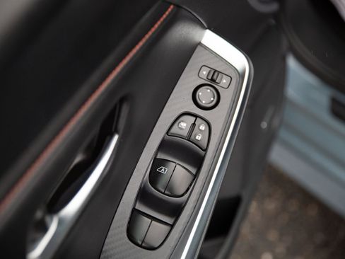 Used 2024 Nissan Sentra SR w/ SR Premium Package image 20