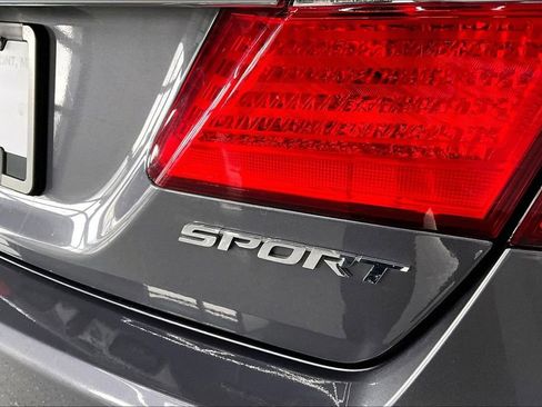 Used 2015 Honda Accord Sport image 24