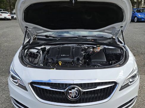 Used 2017 Buick LaCrosse Essence image 16