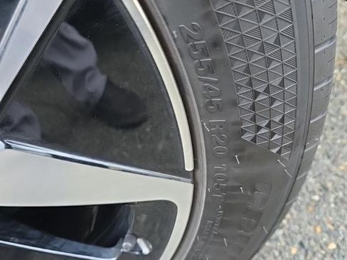 Used 2023 Volkswagen ID.4 Pro S image 17