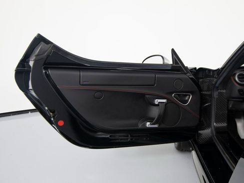 Used 2016 Alfa Romeo 4C Spider image 11