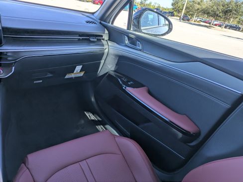 New 2026 Kia K5 GT-Line image 18