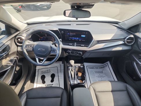 Used 2024 Chevrolet Trax ACTIV FWD image 24