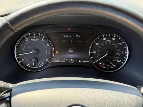 Used 2024 Nissan Armada SV image 13