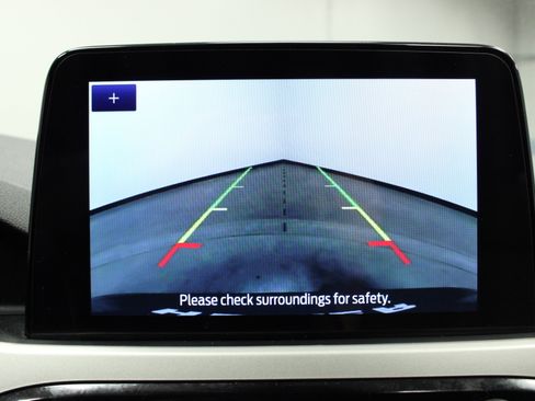 Used 2022 Ford Escape SE w/ SE Sport Appearance Package image 26