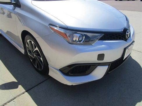 Used 2017 Toyota Corolla iM w/ Carpet Mat Package FWD image 29