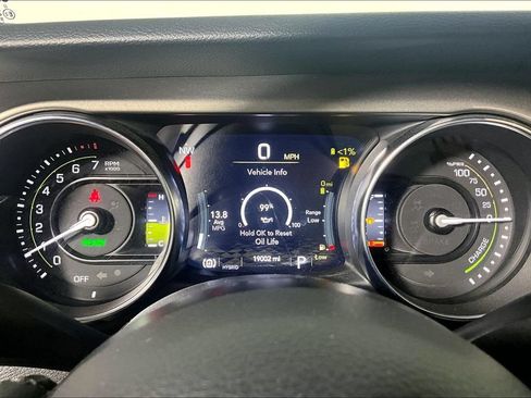 Used 2023 Jeep Wrangler Unlimited w/ Cold Weather Group AWD/4WD image 20