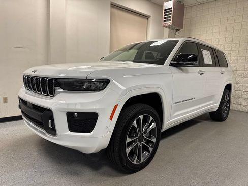 Used 2023 Jeep Grand Cherokee L Overland AWD/4WD image 49