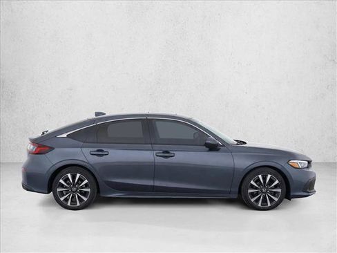 Used 2024 Honda Civic EX-L image 8