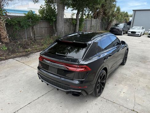 Used 2021 Audi RS Q8 w/ Carbon Optic Package AWD/4WD image 5