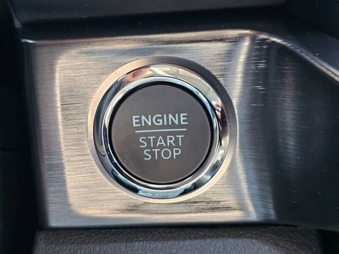 New 2025 Ford F350 Lariat w/ Lariat Ultimate Package image 23