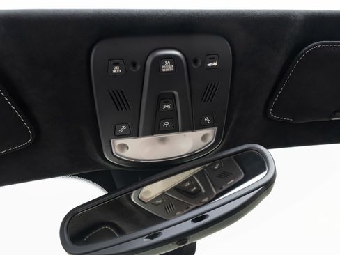 Used 2015 Ferrari 458 Speciale A image 39