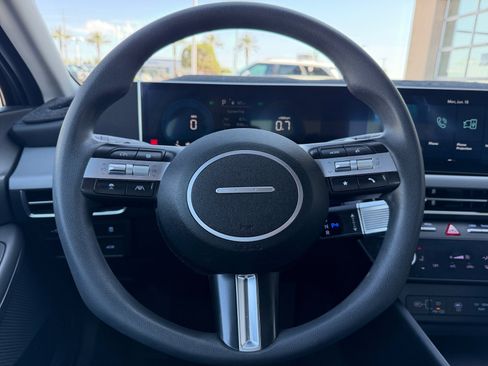 Used 2024 Hyundai Sonata SEL FWD image 9