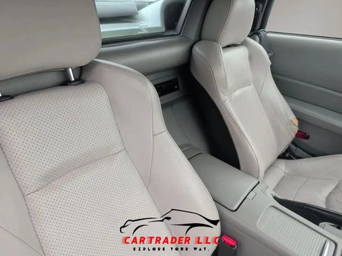 Used 2007 Nissan 350Z Touring RWD image 19