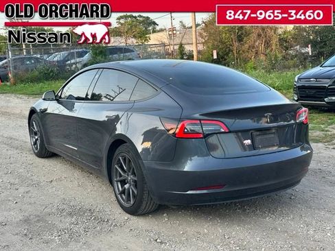 Used 2021 Tesla Model 3 Standard Range Plus RWD image 8