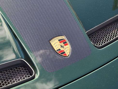 Certified 2025 Porsche 911 GT3 image 32