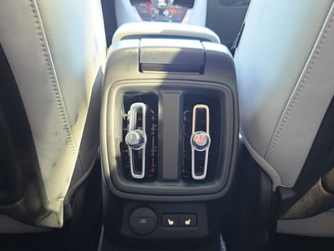 Used 2023 Polestar Polestar 2 w/ Pilot Pack AWD/4WD image 13