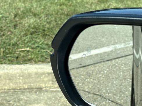 Used 2022 Honda CR-V EX image 15