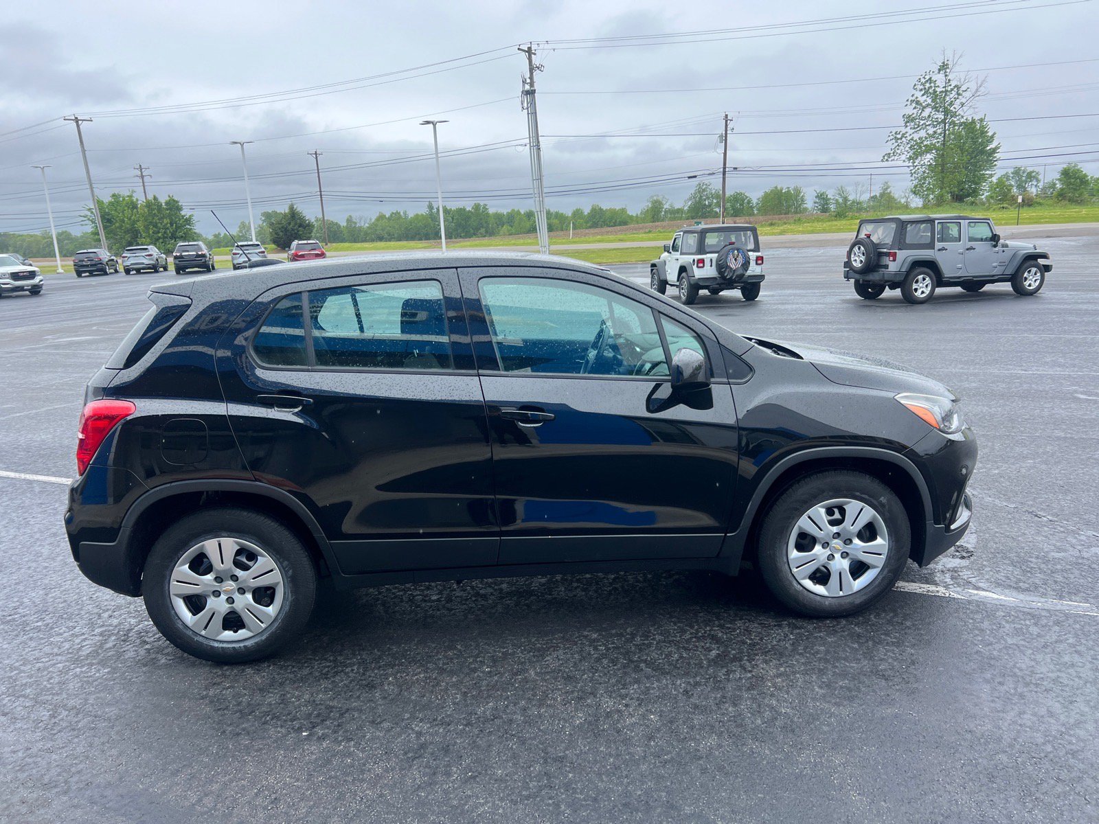 Used 2018 Chevrolet Trax LS FWD image 5