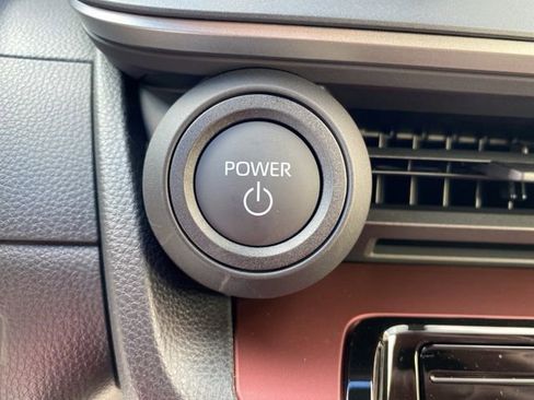 New 2026 Toyota Prius Plug-In Hybrid image 5