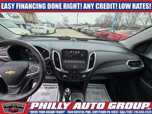 Used 2018 Chevrolet Equinox LT w/ Sun & Infotainment Package image 12