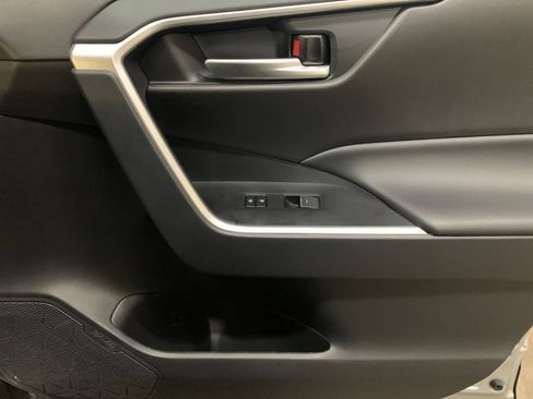 Used 2024 Toyota RAV4 XLE image 20