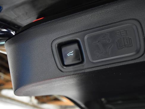 Used 2020 Ford Expedition Limited w/ Equipment Group 303A AWD/4WD image 49