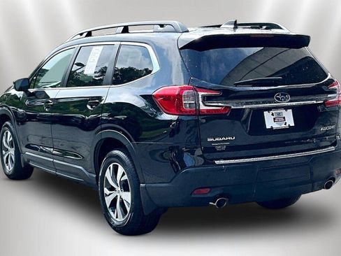 Certified 2023 Subaru Ascent Premium w/ Convenience Package AWD/4WD image 4