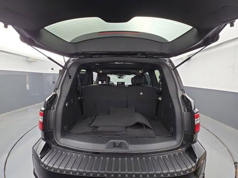 Used 2024 Nissan Armada SL w/ Midnight Edition Package image 51