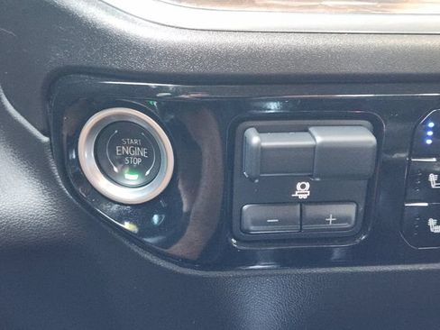 Used 2024 Chevrolet Silverado 1500 LTZ w/ LTZ Premium Texas Edition RWD image 8