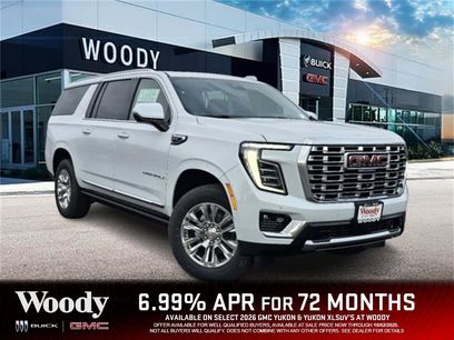 New 2026 GMC Yukon XL Denali w/ Sun & Power Step Package