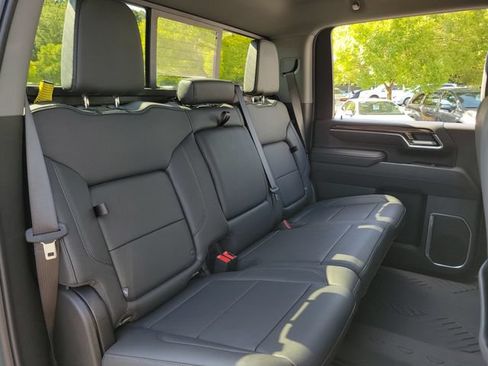 Used 2025 Chevrolet Silverado 2500 LT w/ Trail Boss Package AWD/4WD image 13