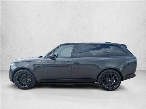 New 2025 Land Rover Range Rover Long Wheelbase SE image 5