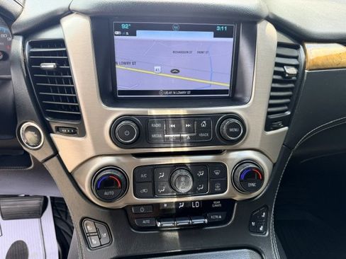 Used 2017 GMC Yukon Denali w/ Open Road Package AWD/4WD image 31