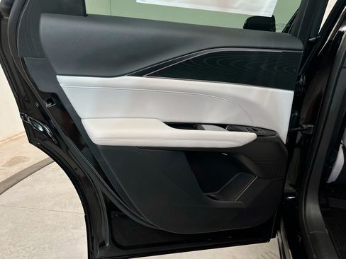 New 2025 Cadillac Lyriq Sport w/ LPO, Floor Liner Package image 19