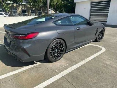 Used 2022 BMW M8 Competition w/ M Carbon Exterior Package AWD/4WD image 4