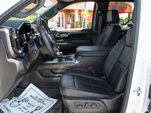 Used 2024 Chevrolet Silverado 1500 High Country image 20