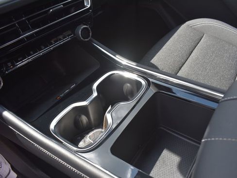 New 2026 Chevrolet Traverse LT w/ Midnight/Sport Edition FWD image 28