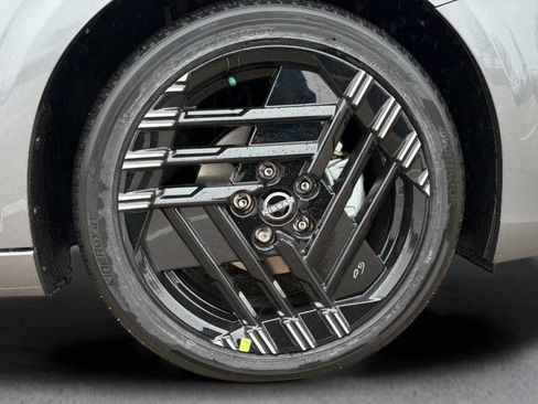 New 2026 Nissan Sentra SR w/ Floor Mat Package FWD image 12